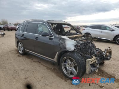 Czwarte zdjęcie samochodu z boku: 2025 BMW X7 ALPINA XB7 VIN:5UX43EM06S9Y70980 - miniatura