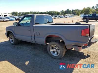 Drugie zdjęcie samochodu z przodu: 2000 CHEVROLET S TRUCK S10 VIN:1GCCS1452Y8292363 - miniatura