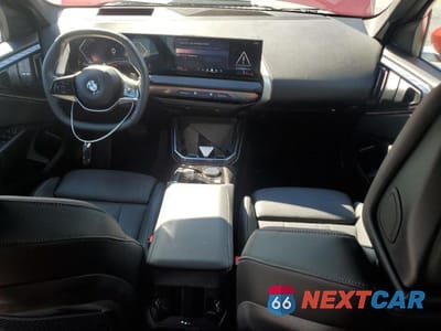 Zdjęcie 8 z 13 samochodu: 2025 BMW X3 30 XDRIVE VIN:5UX53GP03S9Y72083 - miniatura