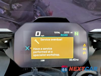 Zdjęcie 7 z 11 samochodu: 2021 BMW S 1000 RR VIN:WB10E230XM6E51691 - miniatura