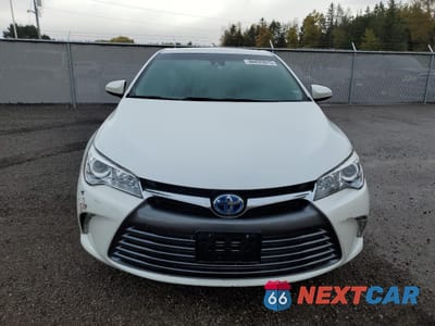 Piąte zdjęcie samochodu w środku: 2017 TOYOTA CAMRY HYBRID VIN:4T1BD1FK5HU219046 - miniatura