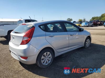 Trzecie zdjęcie samochodu z tyłu: 2017 HYUNDAI ACCENT SE VIN:KMHCT5AE5HU336836 - miniatura