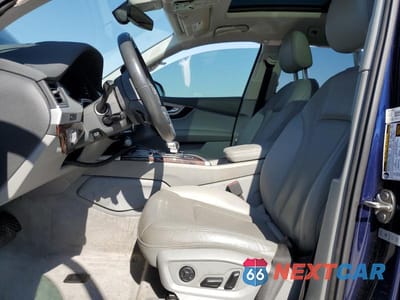 Zdjęcie 7 z 11 samochodu: 2019 AUDI Q7 PREMIUM PLUS VIN:WA1LHAF75KD035526 - miniatura