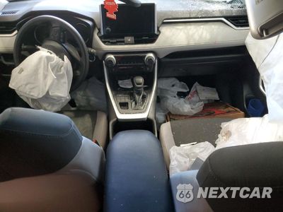 Zdjęcie 8 z 13 samochodu: 2025 TOYOTA RAV4 XLE VIN:2T3P1RFV7SW542715 - miniatura