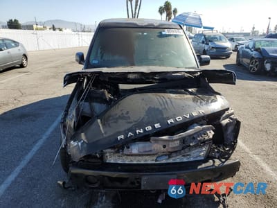 Piąte zdjęcie samochodu w środku: 2004 LAND ROVER RANGE ROVER HSE VIN:SALME11404A163072 - miniatura