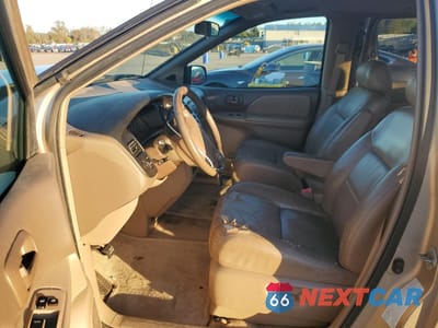 Zdjęcie 7 z 13 samochodu: 2000 TOYOTA SIENNA LE VIN:4T3ZF13C6YU279558 - miniatura