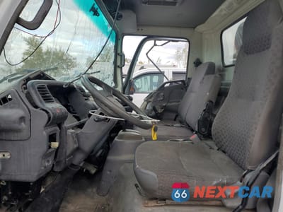 Zdjęcie 7 z 15 samochodu: 2007 ISUZU NPR UTILITY / SERVICE TRUCK VIN:4KLC4B1U47J803851 - miniatura