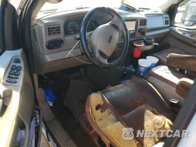 Zdjęcie 8 z 13 samochodu: 2004 FORD F350 SUPER DUTY VIN:1FTWW33P74ED23263 - miniatura