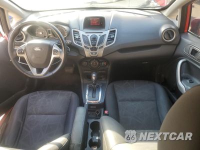 Zdjęcie 8 z 14 samochodu: 2013 FORD FIESTA SE VIN:3FADP4EJ6DM109576 - miniatura