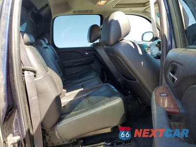 Zdjęcie 10 z 12 samochodu: 2011 CHEVROLET AVALANCHE LT VIN:3GNMCFE07BG216356 - miniatura