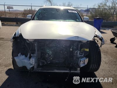 Piąte zdjęcie samochodu w środku: 2016 INFINITI QX70 VIN:JN8CS1MWXGM750010 - miniatura