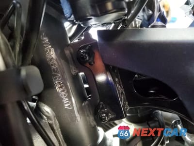 Zdjęcie 9 z 10 samochodu: 2024 YAMAHA YZFR7 VIN:JYARM38E7RA009407 - miniatura