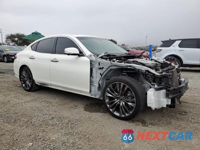Czwarte zdjęcie samochodu z boku: 2017 INFINITI Q70 3.7 VIN:JN1BY1AP6HM740047 - miniatura