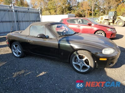 Czwarte zdjęcie samochodu z boku: 2001 MAZDA MX-5 MIATA BASE VIN:JM1NB353710207927 - miniatura