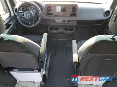 Zdjęcie 8 z 13 samochodu: 2023 MERCEDES-BENZ SPRINTER 2500 VIN:W1Y40BHY2PT148310 - miniatura