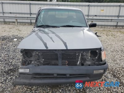 Piąte zdjęcie samochodu w środku: 1995 TOYOTA TACOMA XTRACAB VIN:4TAVN53F9SZ056808 - miniatura