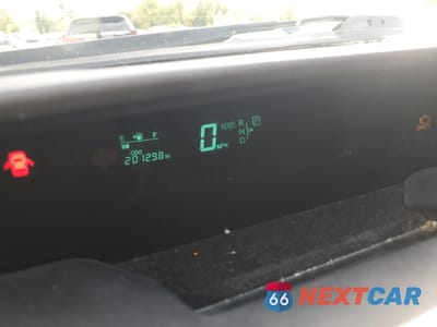Zdjęcie 9 z 14 samochodu: 2004 TOYOTA PRIUS VIN:JTDKB20U840020035 - miniatura