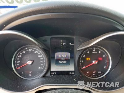 Zdjęcie 9 z 12 samochodu: 2017 MERCEDES-BENZ C 300 VIN:55SWF4JB2HU211034 - miniatura
