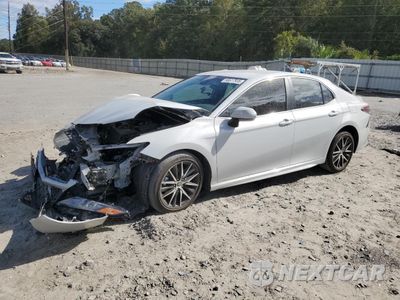 2024 TOYOTA CAMRY SE NIGHT SHADE 4T1G11AKXRU260991 - główne zdjęcie licytacji z USA - miniatura