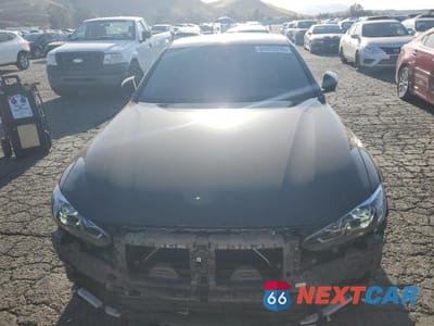 Piąte zdjęcie samochodu w środku: 2023 BMW I4 EDRIVE 40 VIN:WBY73AW08PFP89068 - miniatura