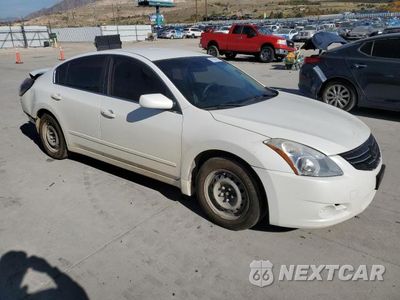 Czwarte zdjęcie samochodu z boku: 2012 NISSAN ALTIMA BASE VIN:1N4AL2AP3CN576679 - miniatura