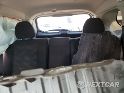 Zdjęcie 10 z 13 samochodu: 2016 NISSAN ROGUE S VIN:KNMAT2MT3GP631273 - miniatura