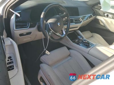 Zdjęcie 8 z 13 samochodu: 2021 BMW X6 SDRIVE 40I VIN:5UXCY4C05M9F19282 - miniatura