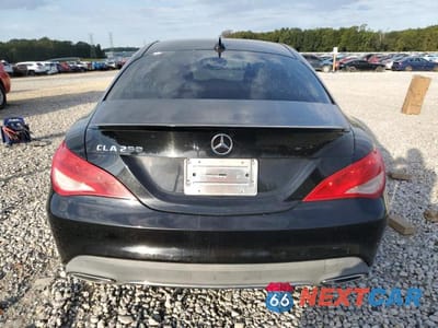 Zdjęcie 6 z 12 samochodu: 2018 MERCEDES-BENZ CLA 250 VIN:WDDSJ4EB2JN560989 - miniatura
