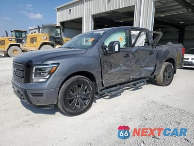 2023 NISSAN TITAN SV 1N6AA1ED3PN105970 - główne zdjęcie licytacji z USA - miniatura