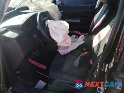 Zdjęcie 7 z 14 samochodu: 2008 JEEP PATRIOT SPORT VIN:1J8FT28W18D519013 - miniatura