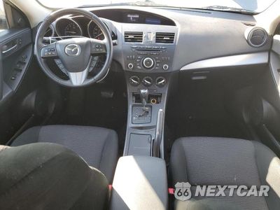 Zdjęcie 8 z 12 samochodu: 2012 MAZDA 3 I VIN:JM1BL1V76C1674034 - miniatura