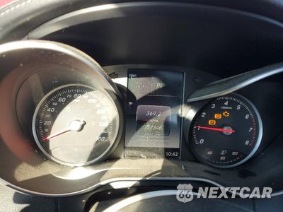 Zdjęcie 9 z 13 samochodu: 2016 MERCEDES-BENZ C 300 4MATIC VIN:55SWF4KB4GU166868 - miniatura