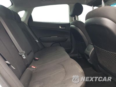 Zdjęcie 10 z 13 samochodu: 2020 KIA OPTIMA LX VIN:5XXGT4L36LG391421 - miniatura
