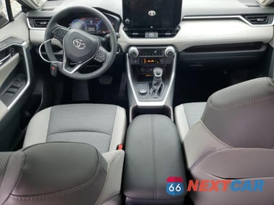 Zdjęcie 8 z 12 samochodu: 2024 TOYOTA RAV4 LIMITED VIN:JTMD6RFV1RD148266 - miniatura