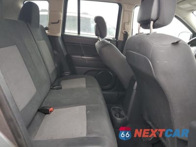 Zdjęcie 11 z 12 samochodu: 2012 JEEP COMPASS SPORT VIN:1C4NJDBB3CD523017 - miniatura