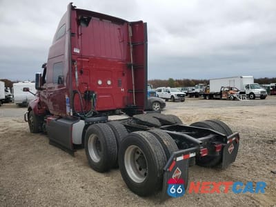 Trzecie zdjęcie samochodu z tyłu: 2019 INTERNATIONAL LT625 SEMI TRUCK VIN:3HSDZAPR9KN240845 - miniatura