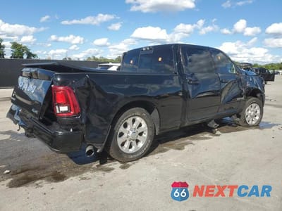 Trzecie zdjęcie samochodu z tyłu: 2025 RAM 2500 LARAMIE VIN:3C63R5FL1SG506394 - miniatura