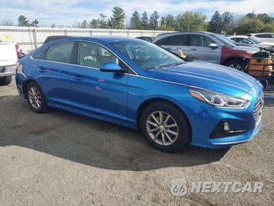 Czwarte zdjęcie samochodu z boku: 2018 HYUNDAI SONATA SE VIN:5NPE24AFXJH602161 - miniatura