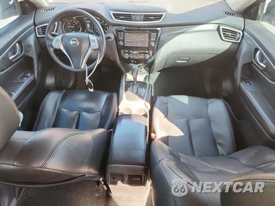 Zdjęcie 8 z 14 samochodu: 2016 NISSAN ROGUE S VIN:5N1AT2MV9GC862215 - miniatura