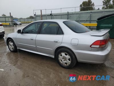 Drugie zdjęcie samochodu z przodu: 2001 HONDA ACCORD VIN:1HGCG16581A085569 - miniatura