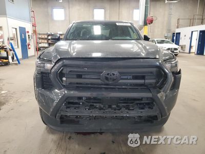 Piąte zdjęcie samochodu w środku: 2025 TOYOTA TACOMA DOUBLE CAB VIN:3TYLD5KN0ST012578 - miniatura