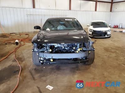 Piąte zdjęcie samochodu w środku: 2024 CADILLAC LYRIQ LUXURY VIN:1GYKPSRL2RZ140485 - miniatura