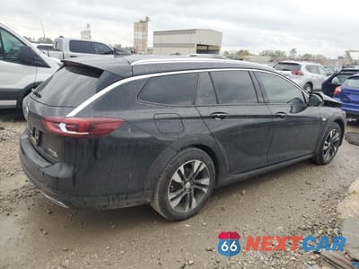 Trzecie zdjęcie samochodu z tyłu: 2018 BUICK REGAL TOURX PREFERRED VIN:W04GU8SX2J1105592 - miniatura