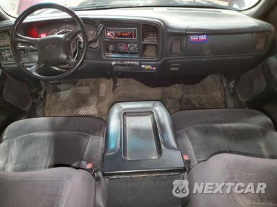 Zdjęcie 8 z 12 samochodu: 2002 CHEVROLET SILVERADO K2500 HEAVY DUTY VIN:1GCHK23U42F148711 - miniatura