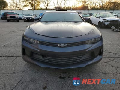 Piąte zdjęcie samochodu w środku: 2016 CHEVROLET CAMARO LT VIN:1G1FB1RXXG0188832 - miniatura