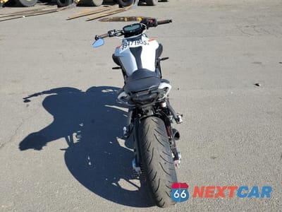 Czwarte zdjęcie samochodu z boku: 2019 YAMAHA MT07 VIN:JYARM27E6KA004264 - miniatura