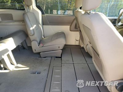 Zdjęcie 11 z 15 samochodu: 2010 CHRYSLER TOWN & COUNTRY LX VIN:2A4RR4DE9AR150670 - miniatura