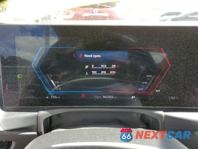 Zdjęcie 9 z 13 samochodu: 2024 BMW M4 COMPETITION VIN:WBS33BA08RCR82377 - miniatura