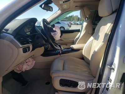 Zdjęcie 7 z 15 samochodu: 2014 BMW X5 XDRIVE35D VIN:5UXKS4C58E0C07245 - miniatura