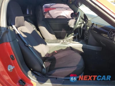 Zdjęcie 10 z 14 samochodu: 2006 MAZDA MX-5 MIATA VIN:JM1NC25F160111087 - miniatura